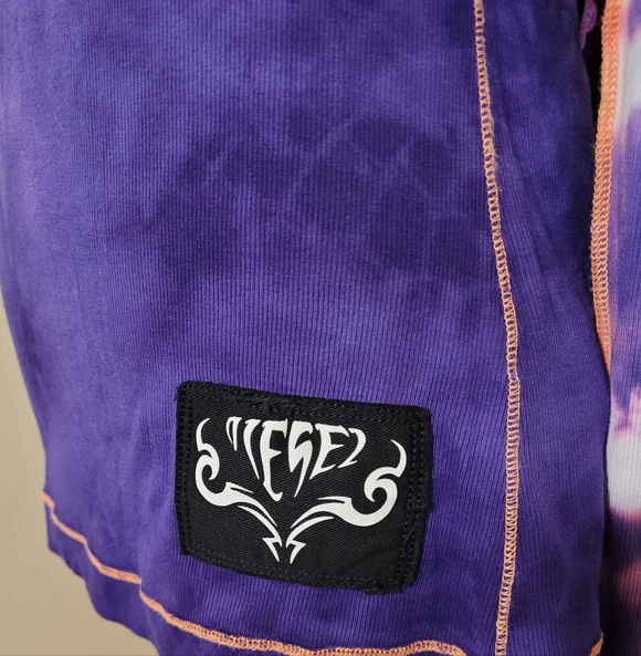 Diesel Early 2000s Y2K Purple Tie Dye Turtleneck w/ Back Piercing Detail Size L - Picture 9 of 15